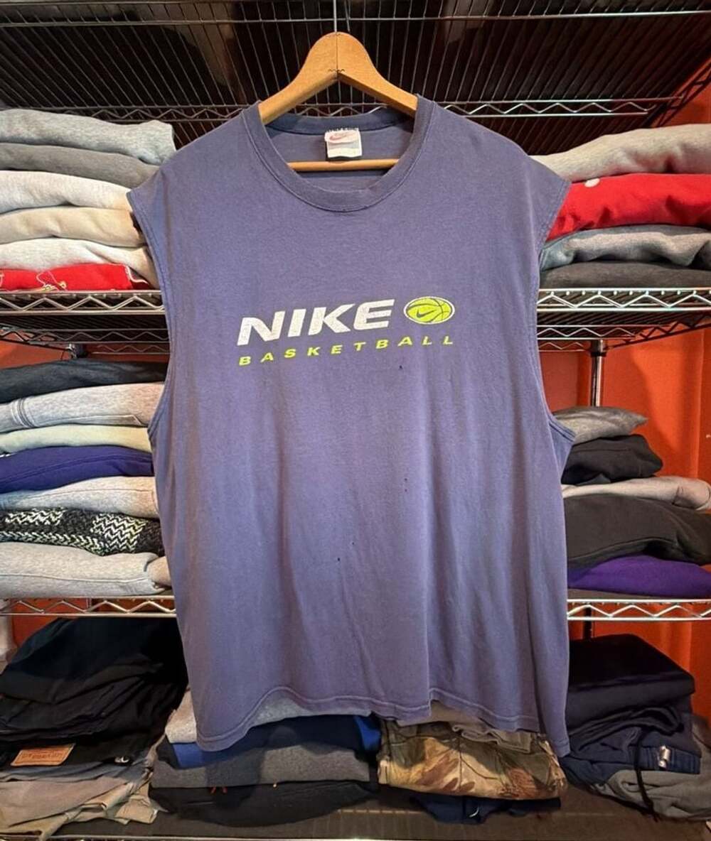 Vtg 90s Nike Basketball Sleeveless T-Shirt Blue Neon Basketball Graphic XL Men